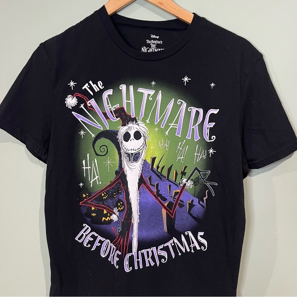 6/$25 Disney Black Nightmare Before Christmas Tee - Picture 6 of 6